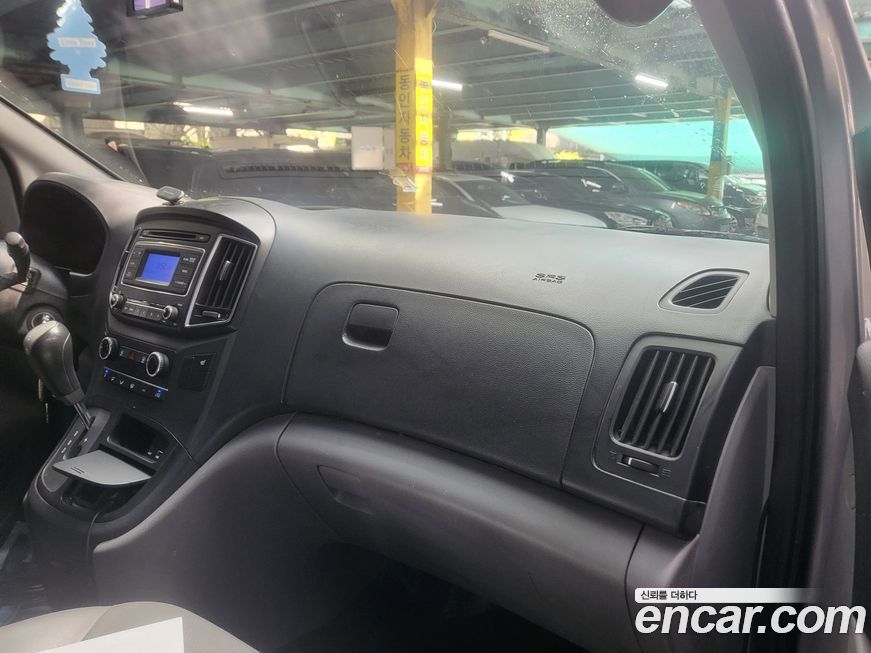Hyundai Starex 2016