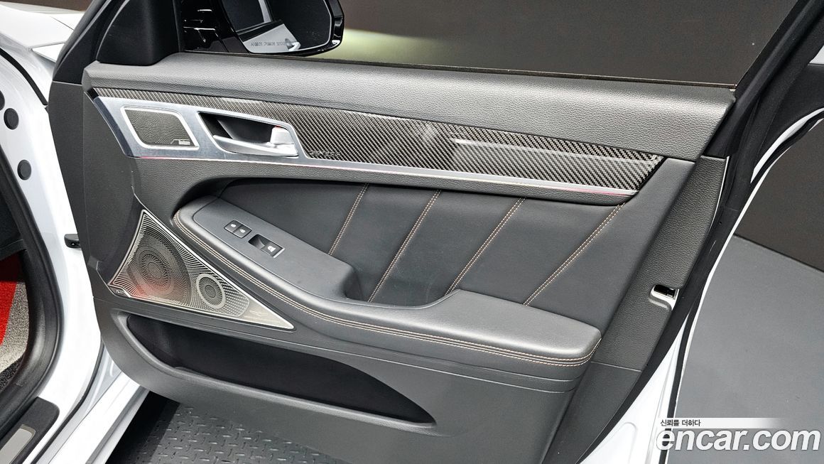 Genesis G80 2017