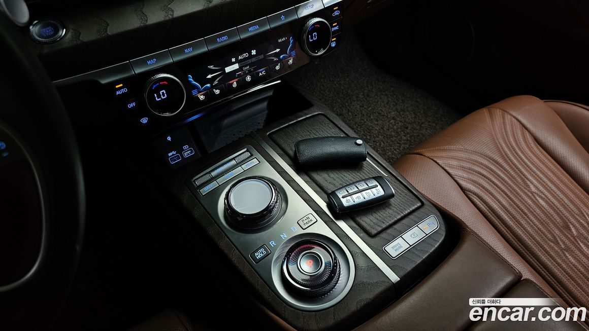 Genesis G80 2023