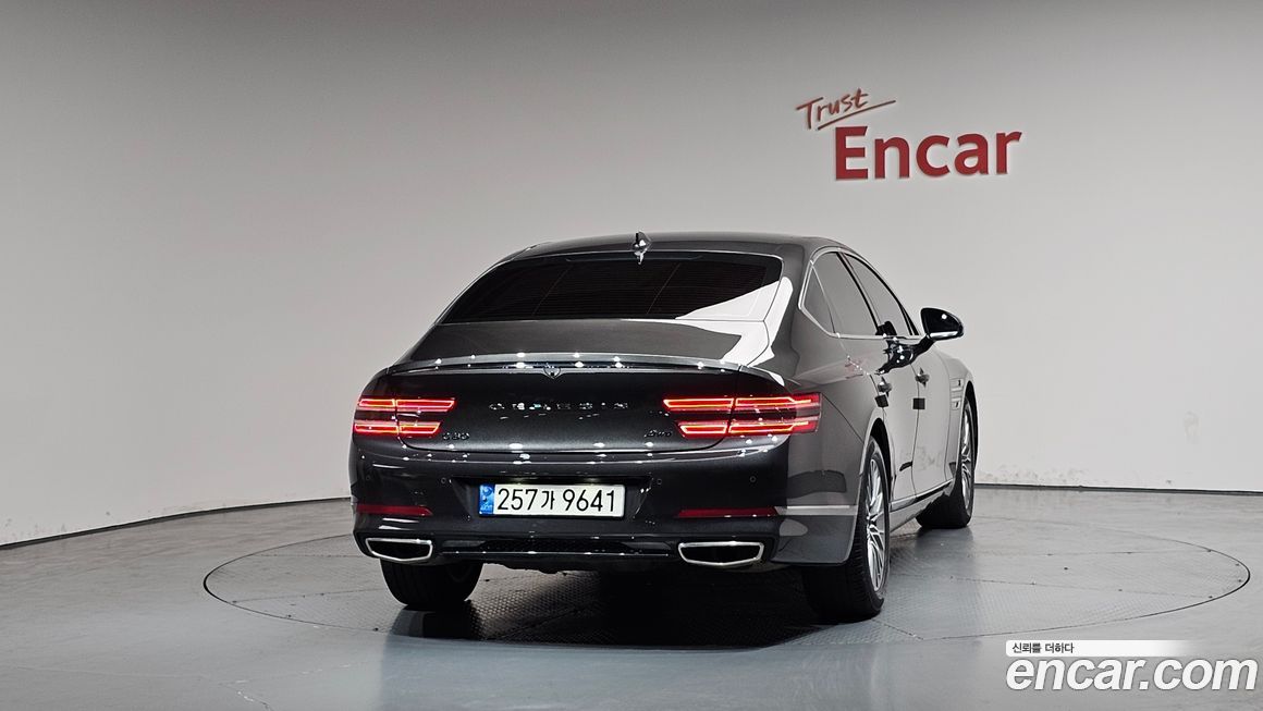Genesis G80 2023