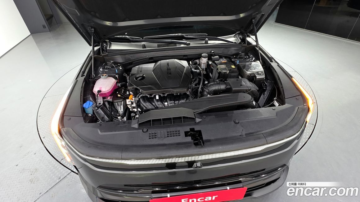 Kia K8 2025