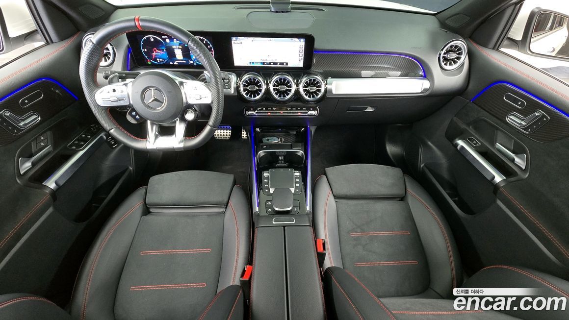 Mercedes-Benz GLB-Class 2023