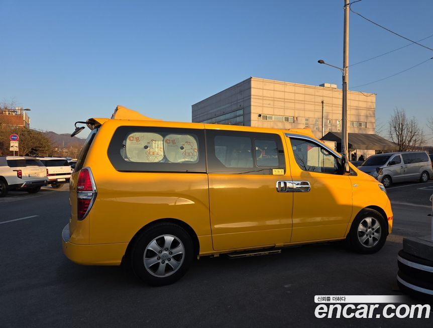 Hyundai Starex 2019