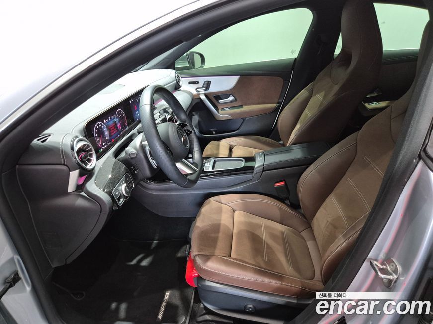 Mercedes-Benz CLA-Class 2025