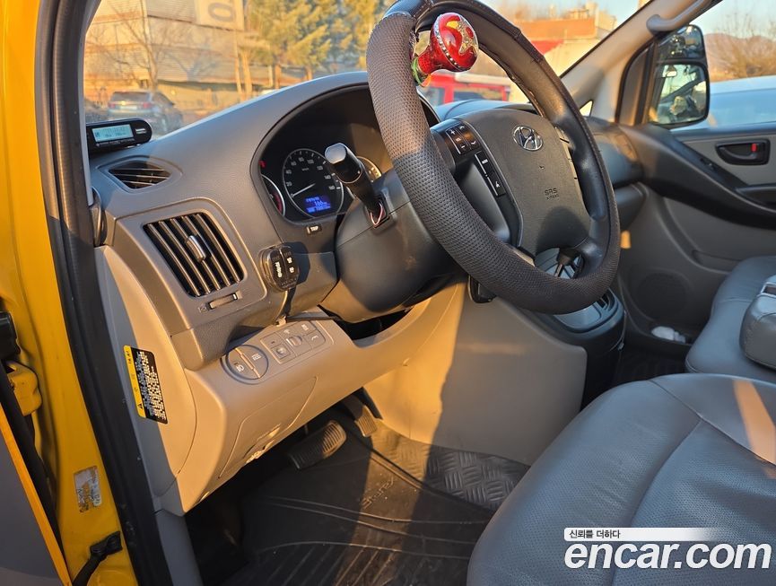 Hyundai Starex 2019