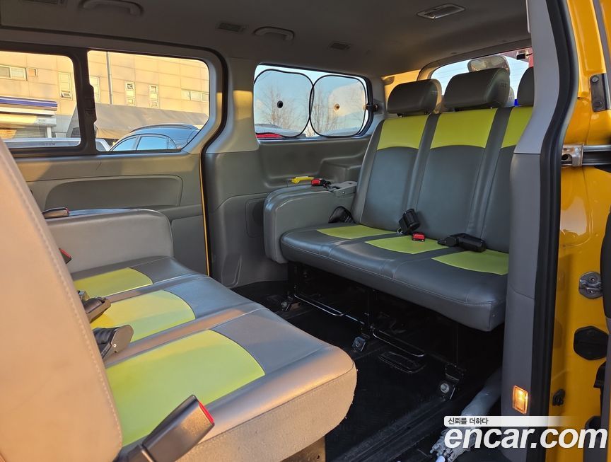 Hyundai Starex 2019