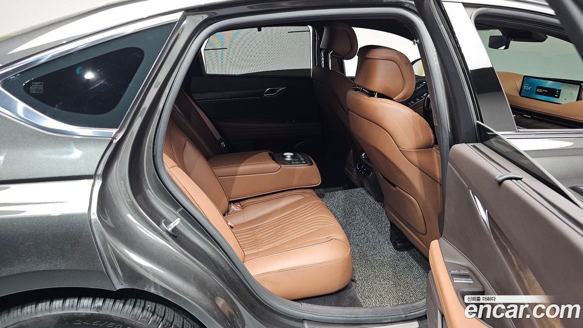 Genesis G80 2023