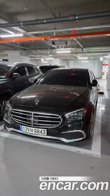 Mercedes-Benz E-Class 2022