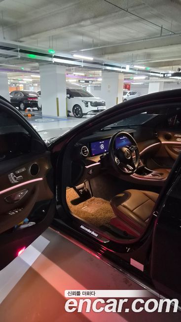 Mercedes-Benz E-Class 2022