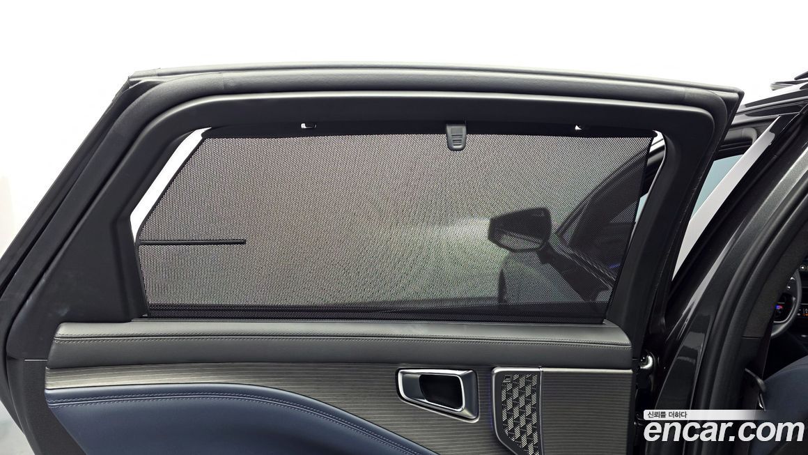 Kia K8 2025