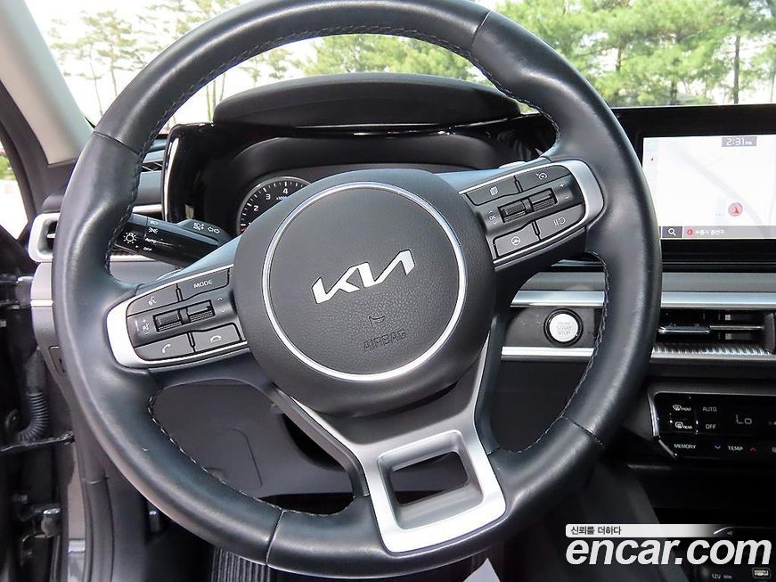 Kia K5 2023