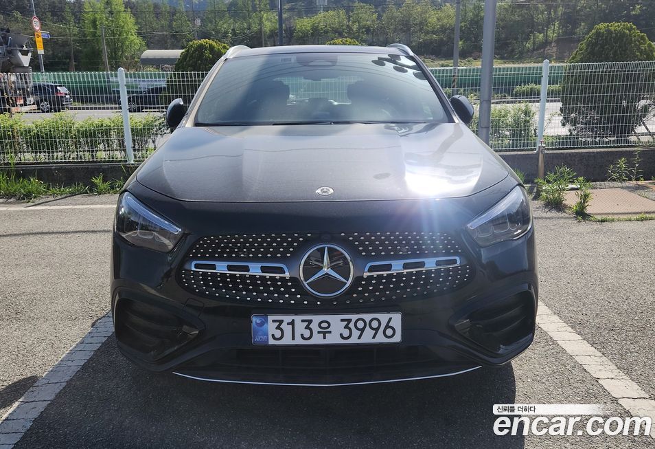 Mercedes-Benz GLA-Class 2026