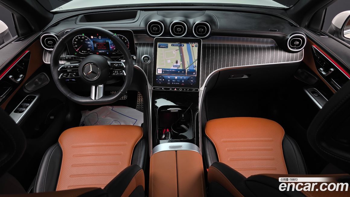 Mercedes-Benz GLC-Class 2024