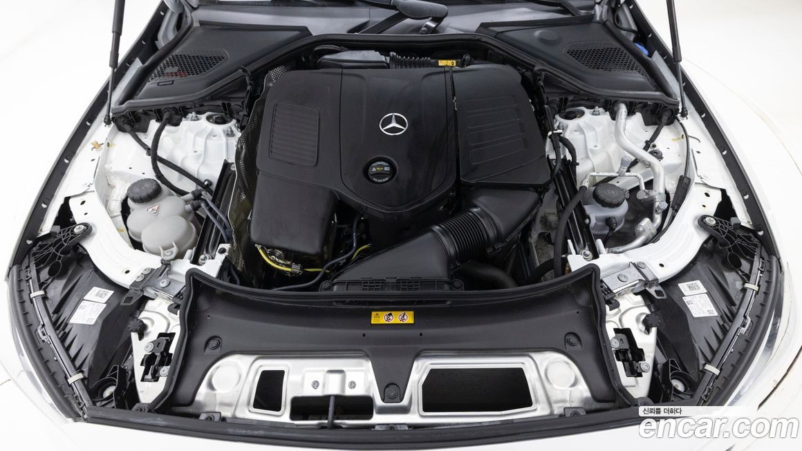 Mercedes-Benz E-Class 2026