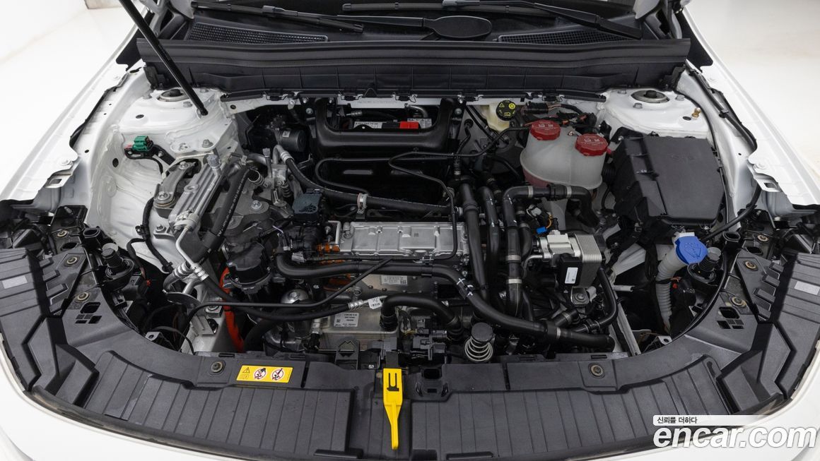 Mercedes-Benz EQB 2025