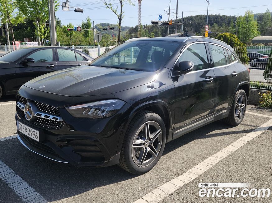Mercedes-Benz GLA-Class 2026