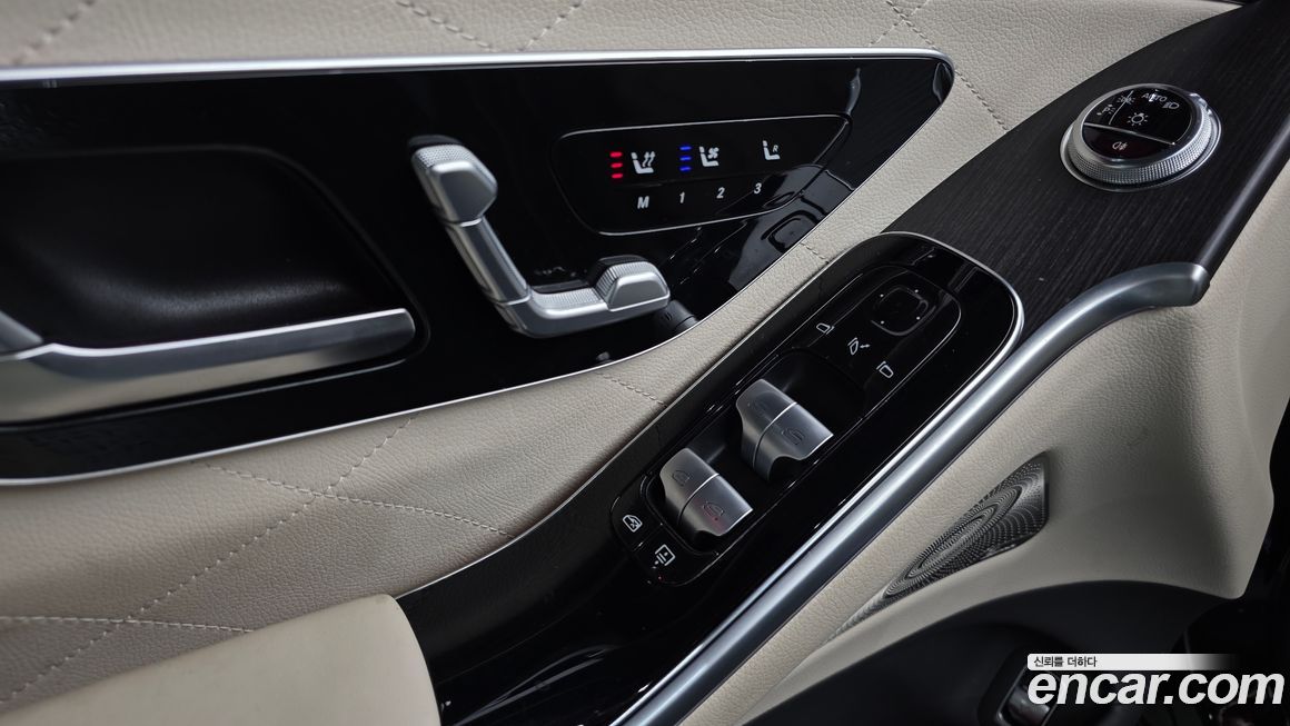 Mercedes-Benz S-Class 2021