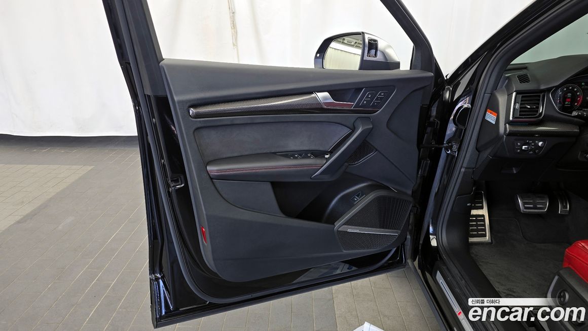 Audi SQ5 2023
