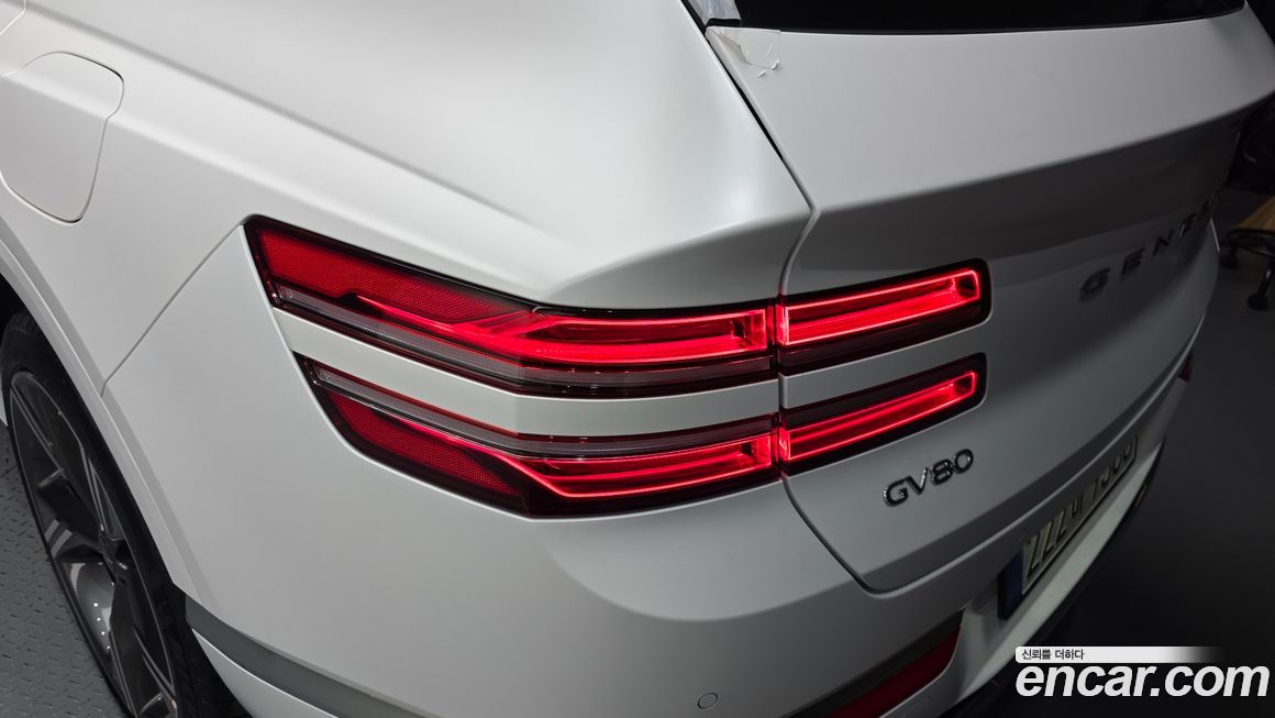 Genesis GV80 2025