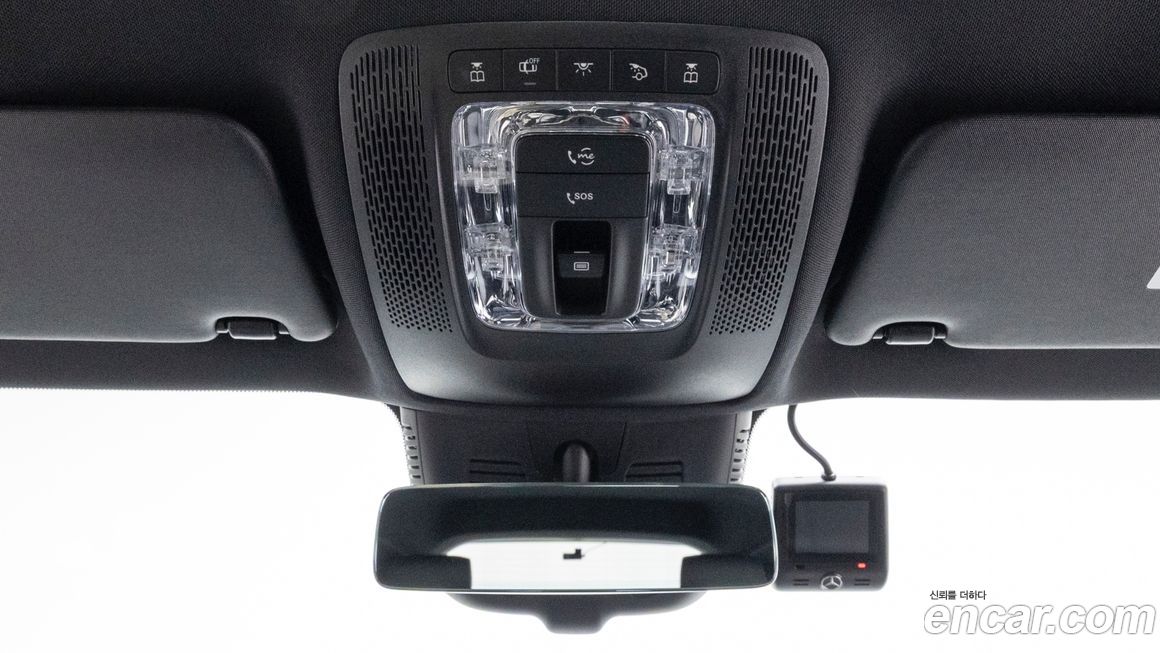 Mercedes-Benz EQB 2025