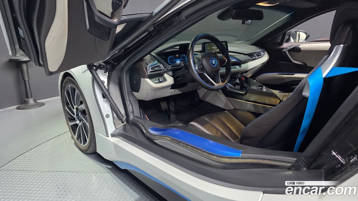 BMW i8 2015