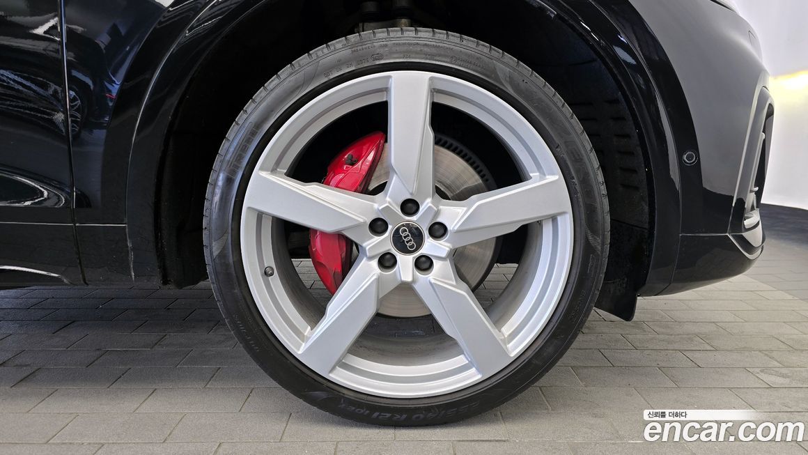 Audi SQ5 2023