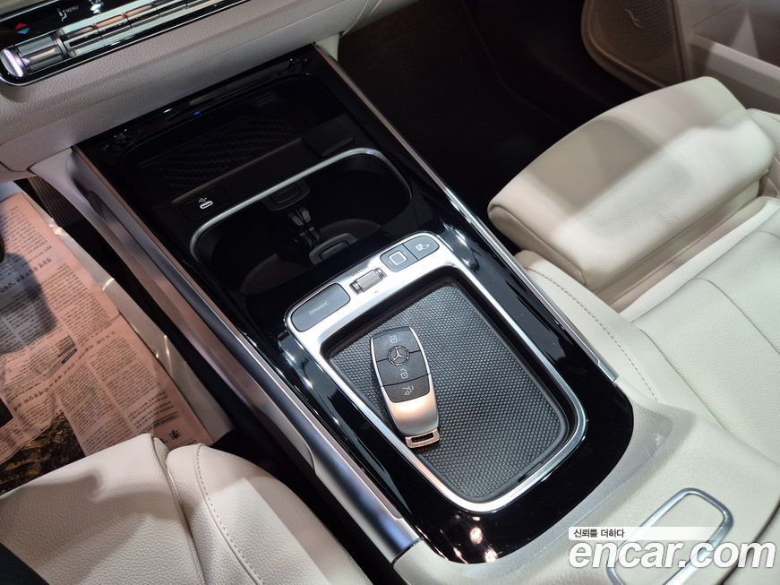 Mercedes-Benz EQB 2026