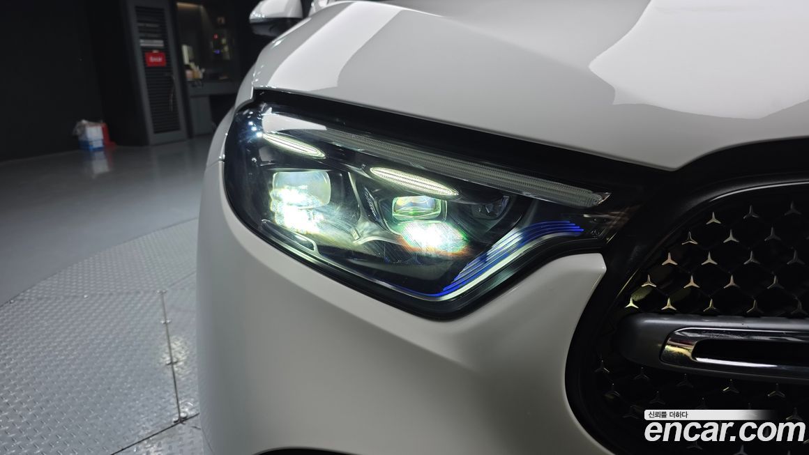 Mercedes-Benz GLC-Class 2024