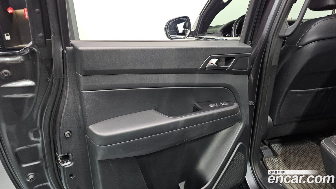 KG_Mobility_Ssangyong Rexton 2022