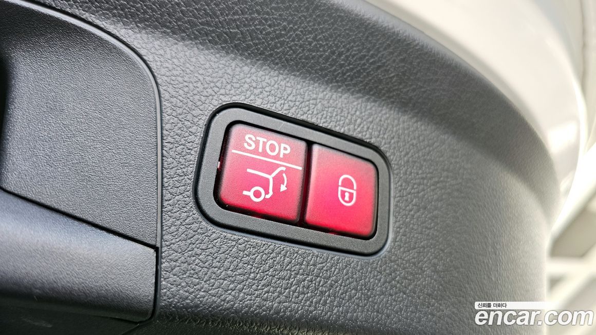 Mercedes-Benz GLE-Class 2023