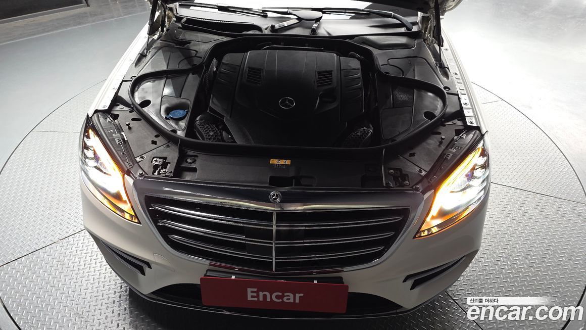 Mercedes-Benz S-Class 2019