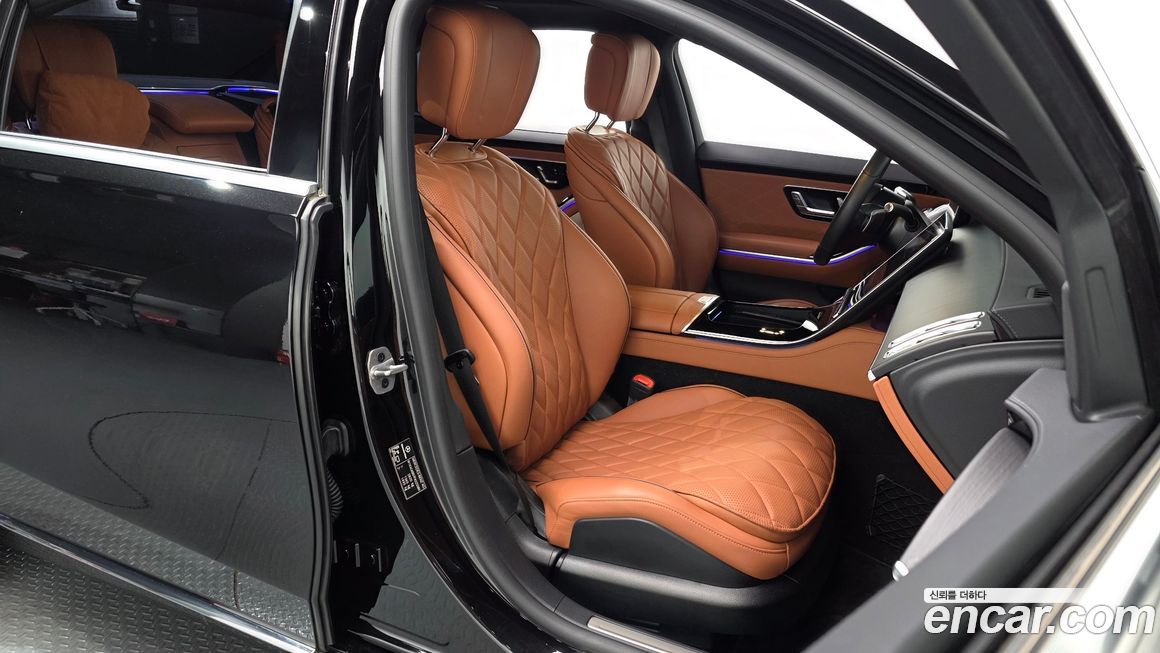 Mercedes-Benz S-Class 2023