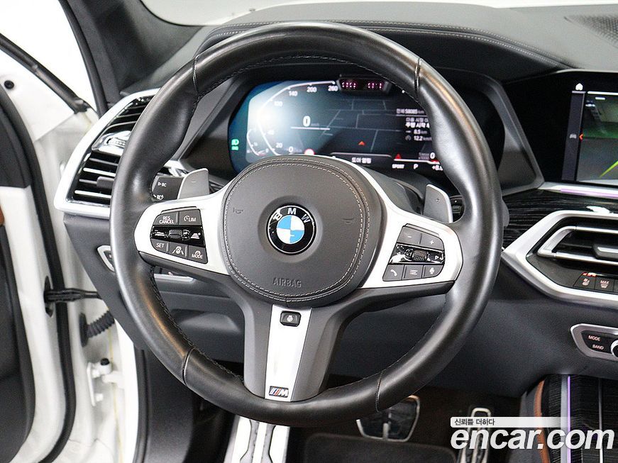 BMW X7 2022