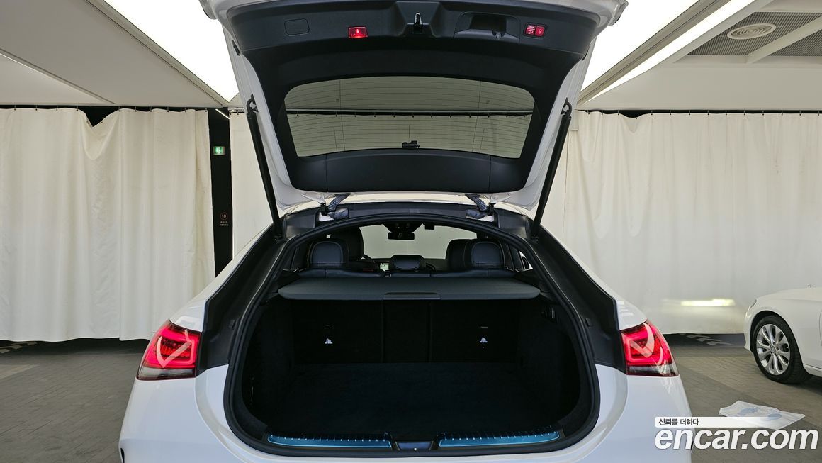 Mercedes-Benz GLE-Class 2023