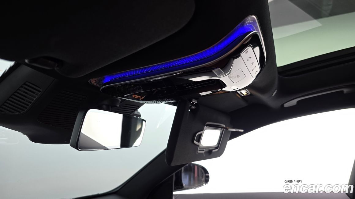 Mercedes-Benz S-Class 2023