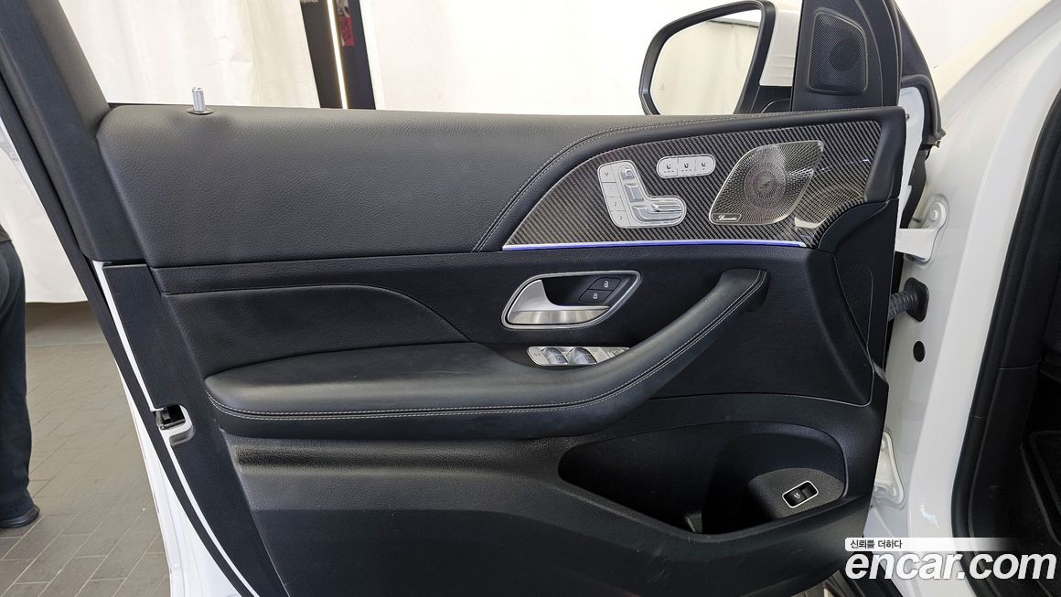 Mercedes-Benz GLE-Class 2023