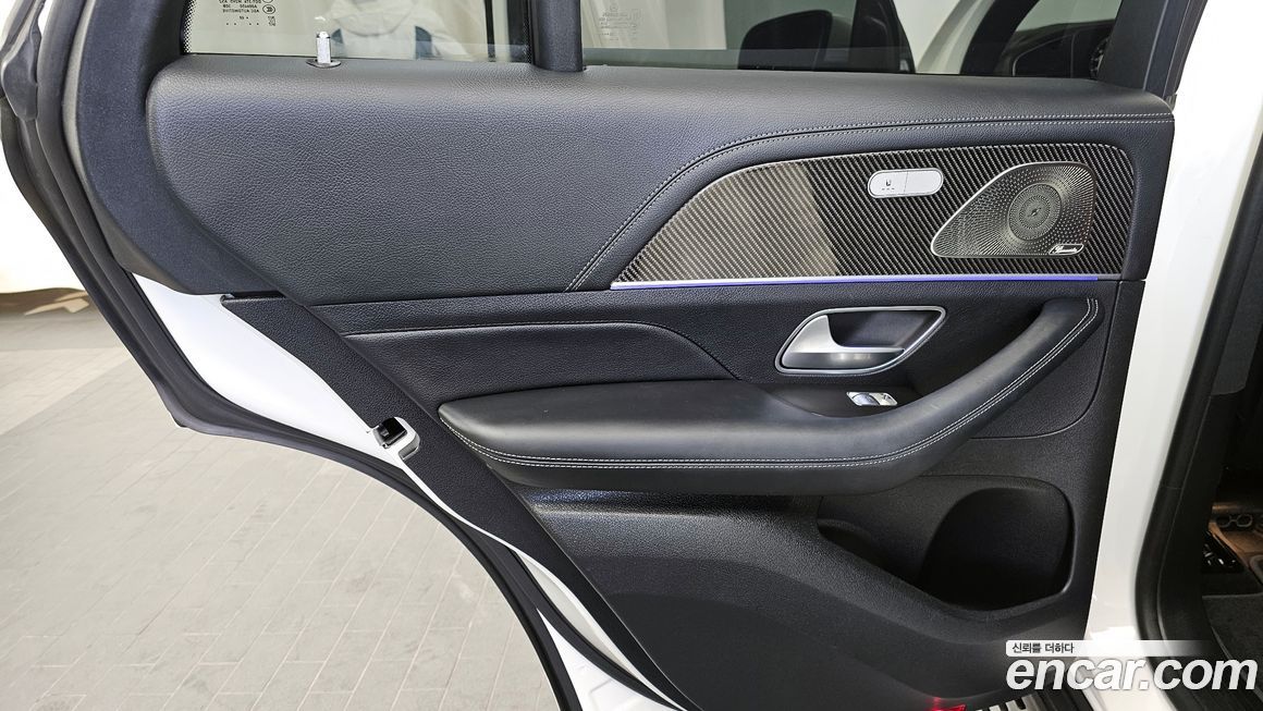 Mercedes-Benz GLE-Class 2023