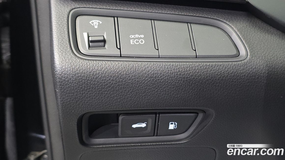 Hyundai Grandeur 2012