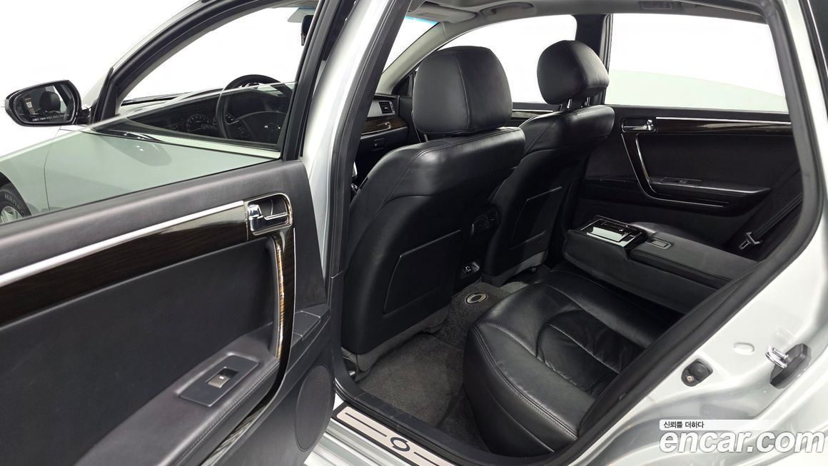 Renault-KoreaSamsung SM7 2011