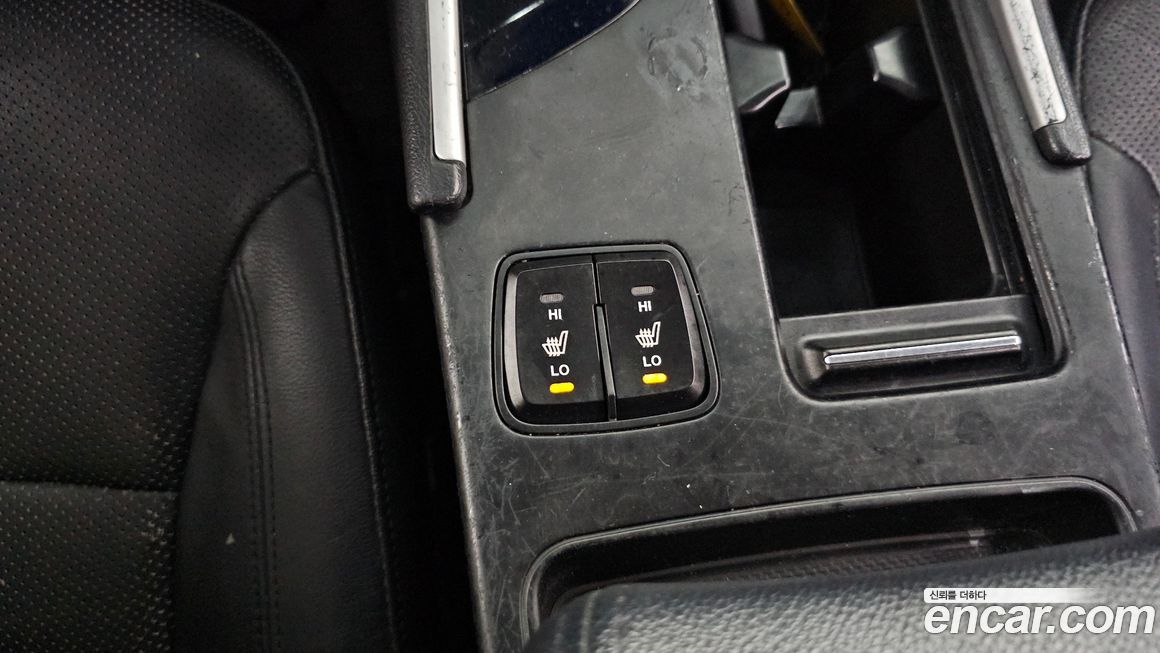 Hyundai Sonata 2010