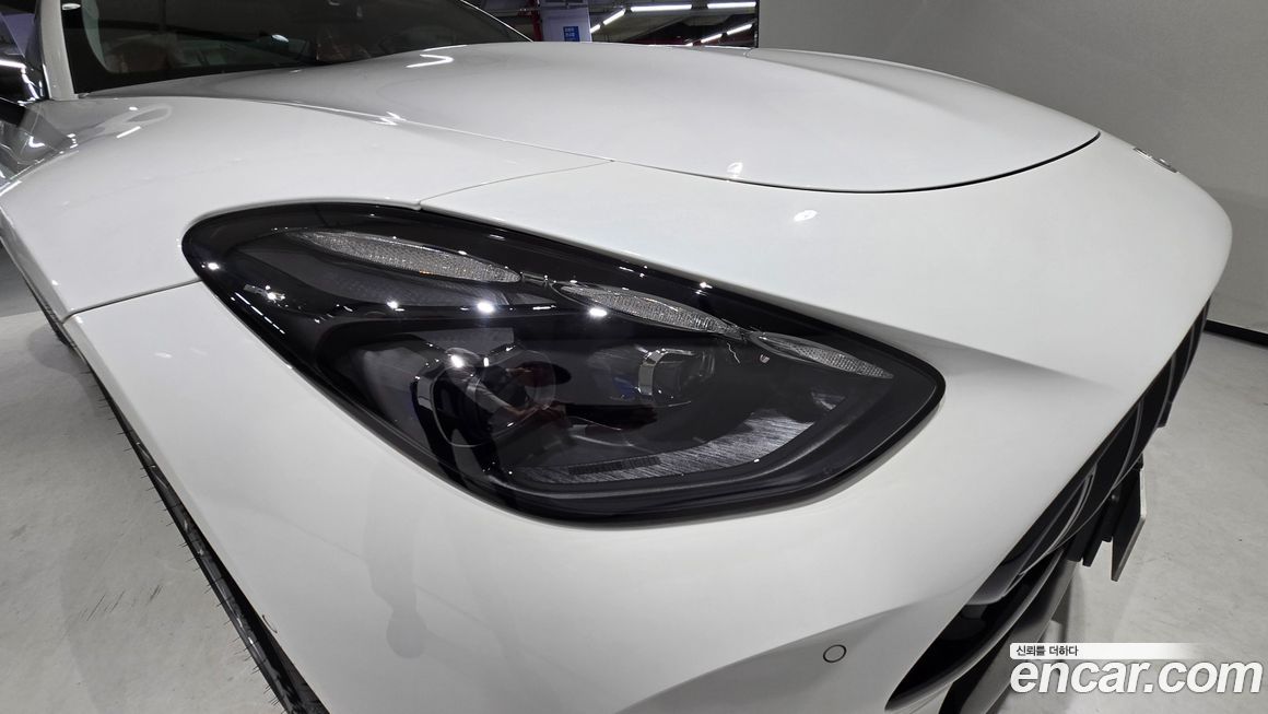 Mercedes-Benz AMG GT 2025