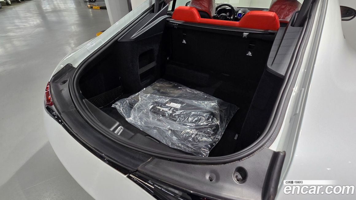 Mercedes-Benz AMG GT 2025