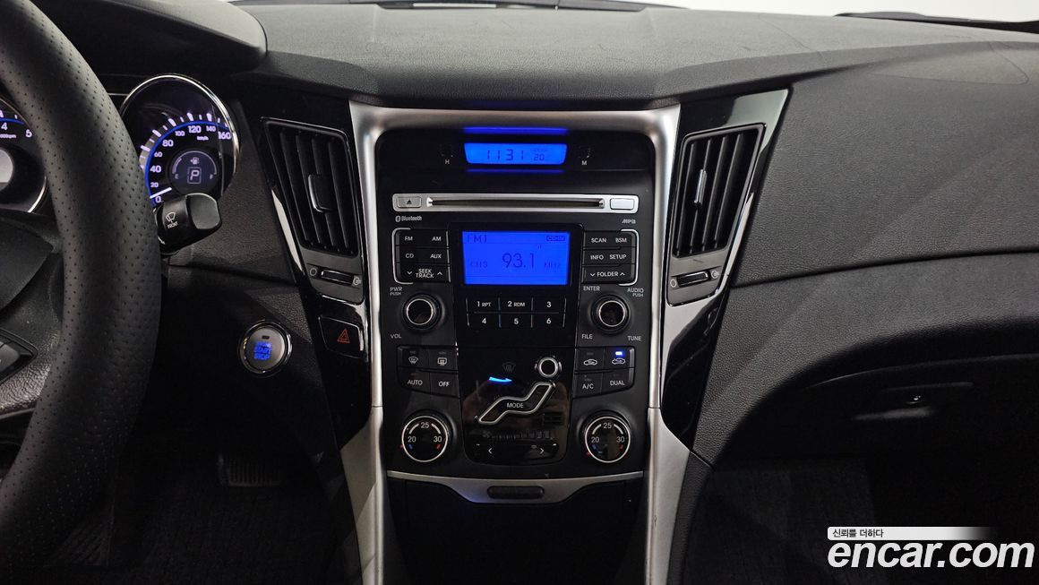 Hyundai Sonata 2010