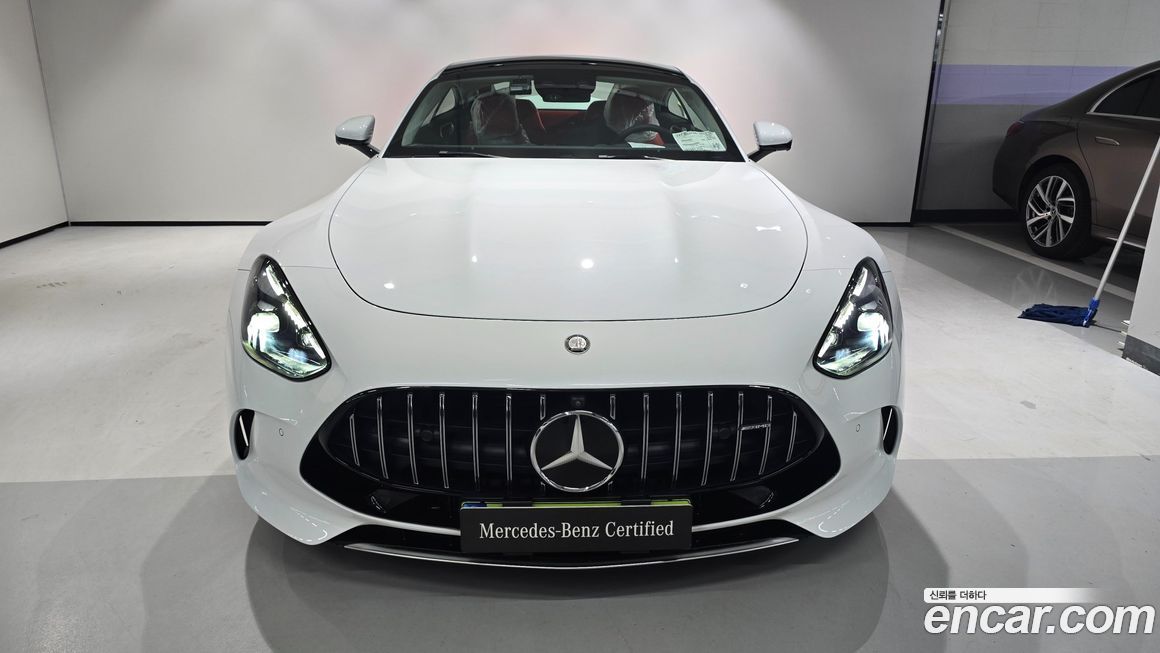 Mercedes-Benz AMG GT 2025