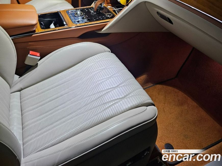 Bentley Flying Spur 2022