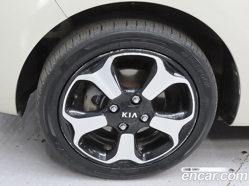 Kia RAY 2012