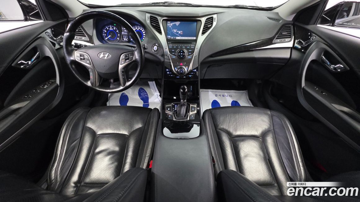 Hyundai Grandeur 2012