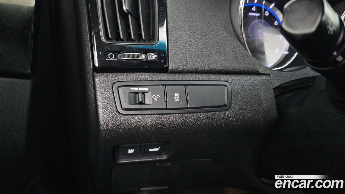 Hyundai Sonata 2010