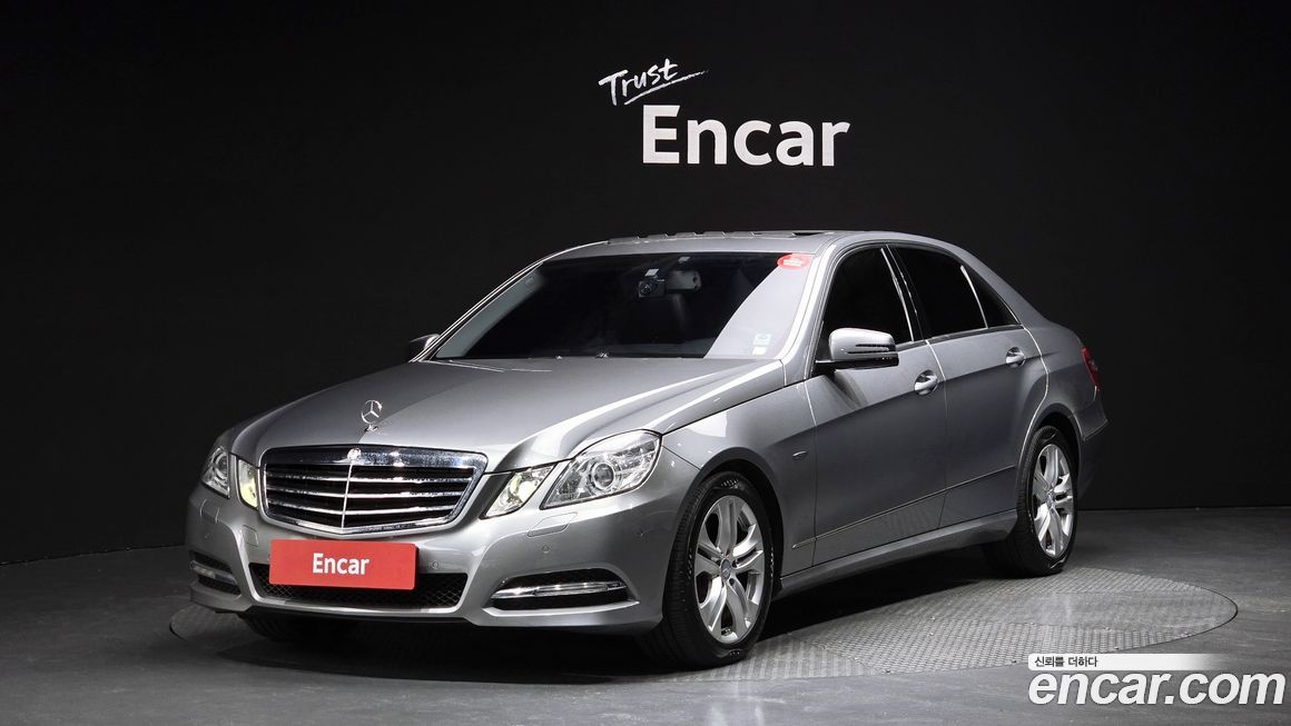 Mercedes-Benz E-Class 2011