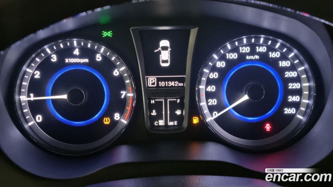 Hyundai Grandeur 2012